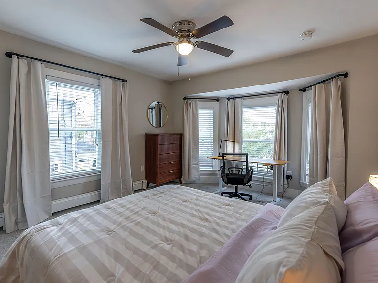20-22 Lafayette Rd #2 — Photo 16