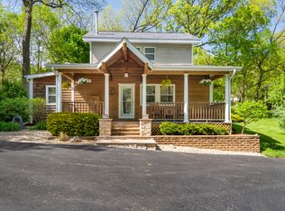 38414 N Briar Rd, Spring Grove, IL 60081