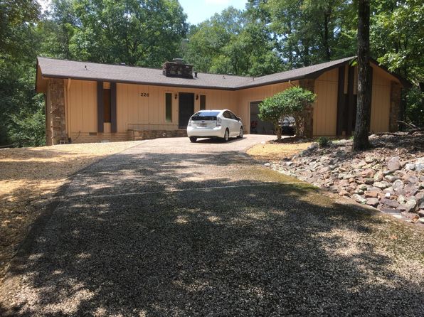 226 Pyrenees Way
