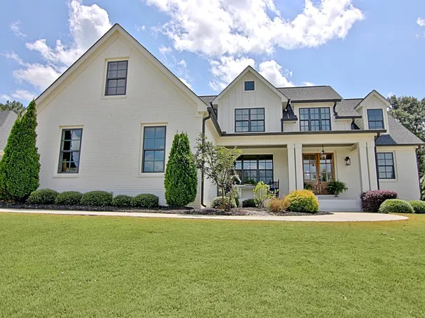 343 Archway Ln, Peachtree City, GA 30269