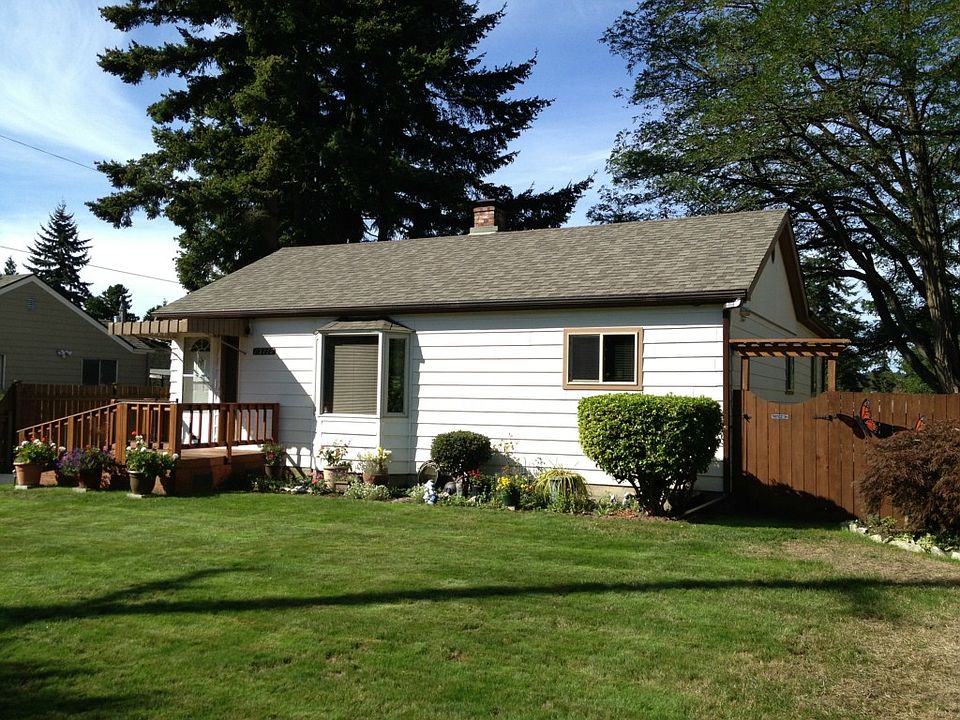 1st image of 15117 8th Ave NE