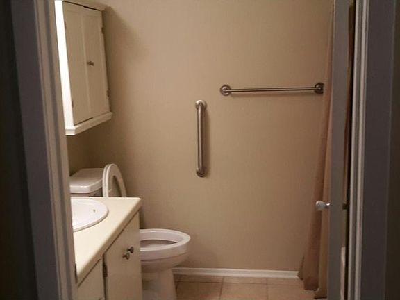 5th image of 3636 Greenacres Dr #48D
