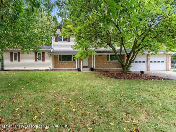 4395 Elmwood Dr, Okemos, MI 48864