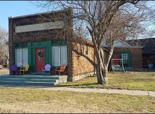 1301 W Maple St, Independence, KS 67301