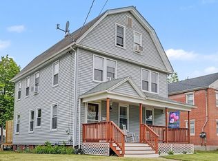 21 Dexter St, Holyoke, MA 01040