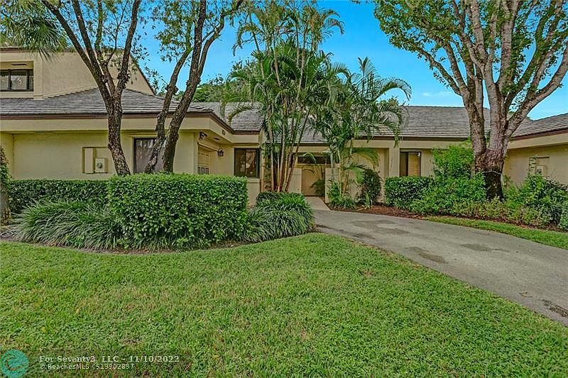 1st image of 408 NW 95th Ave #408