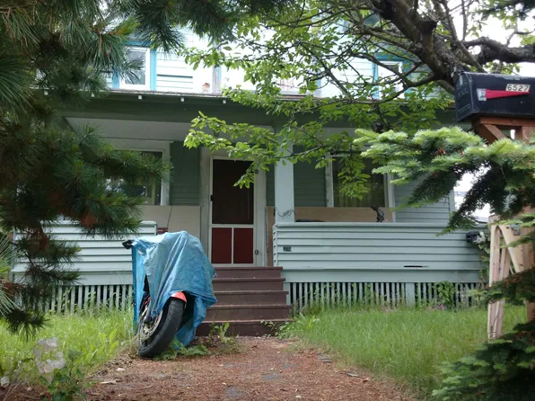 6527 Jones Ave NW, Seattle, WA 98117