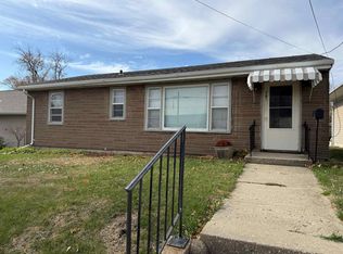705 S Division Ave, Polo, IL 61064