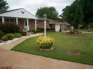 832 Westair Dr, Saint Louis, MO