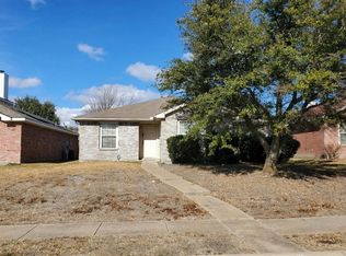 2467 Mallory Ln, Lancaster, TX 75134