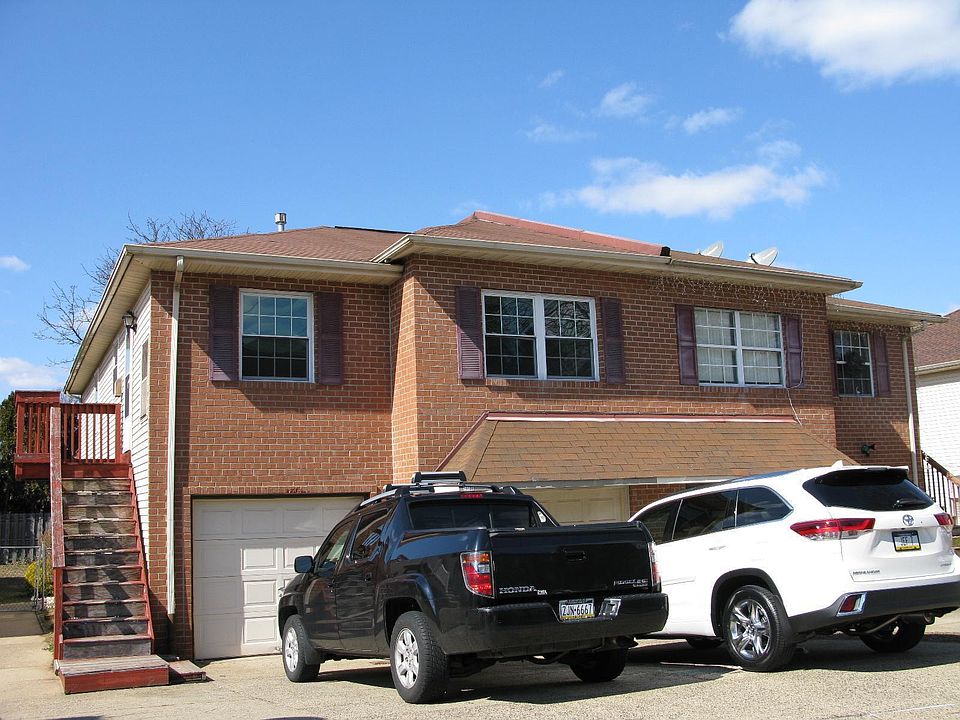 1st image of 15108 Beverly Dr