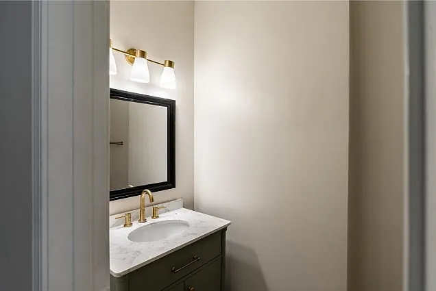 6762 Biltmore Ct — Photo 11