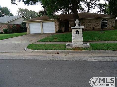 1st image of 1704 Brookhaven Cir