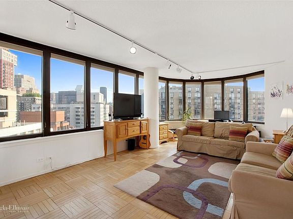 2nd image of 330 E 38th St APT 35E