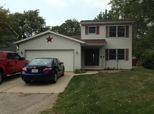 402 W Harrison St, Auburn, IL 62615