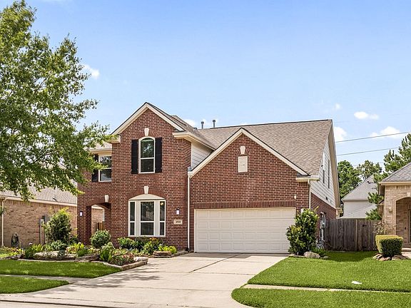 2nd image of 4526 Countrypines Dr