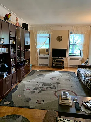 Sold by High Class Realty SB LLC | media 2