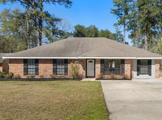 104 Robinhood Rd, Covington, LA 70433