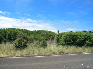 1053 Ocean Shores Blvd SW, Ocean Shores, WA 98569