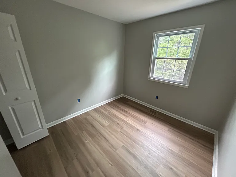 2090 Pilgrim Dr — Photo 14