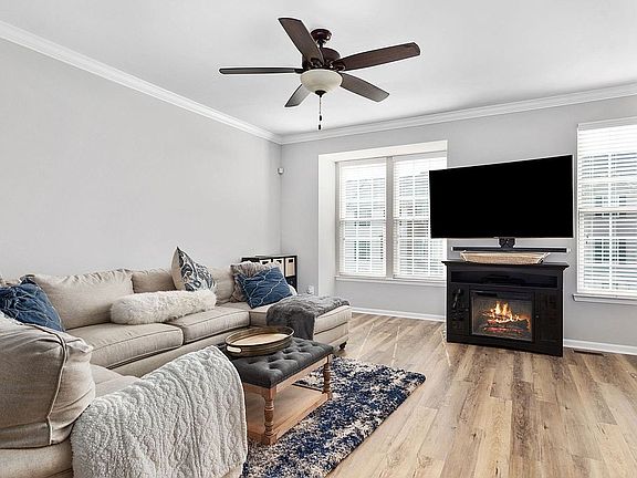 4th image of 7126 Santa Cruz Pl #50