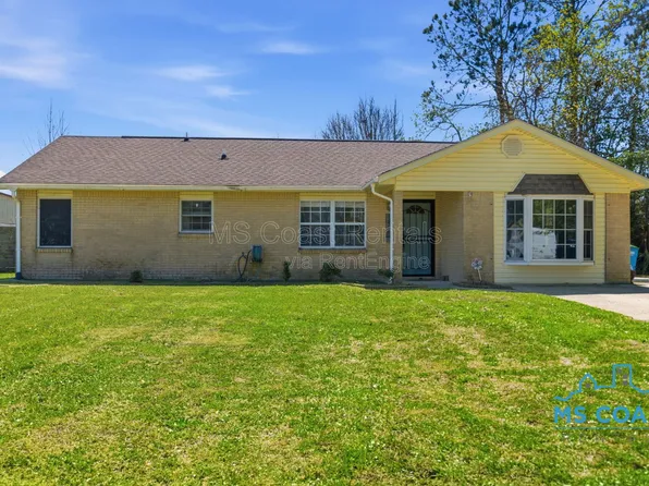 12509 Ponce De Leon Dr, Ocean Springs, MS 39564