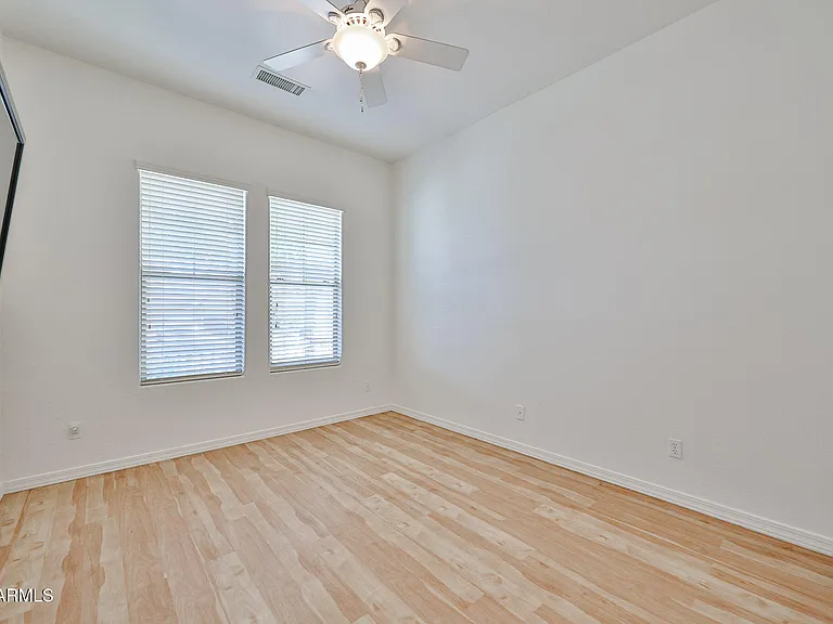 30870 N 125th Dr — Photo 17