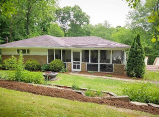 110 Margarets Dr, New Brighton, PA 15066