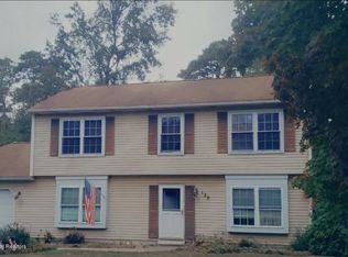 120 Oak Glen Rd, Toms River, NJ 08753