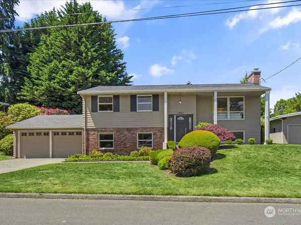 1221 170th Avenue NE, Bellevue, WA 98008