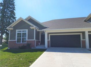 113 Northwalk Cir, Westfield, IN 46074