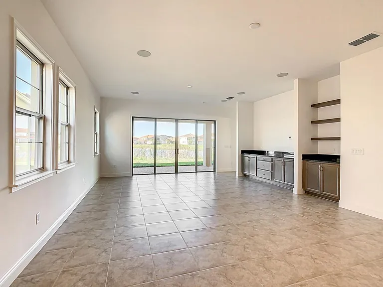 13899 Larkton Ln — Photo 9