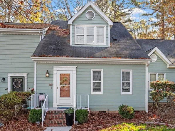 605 Oak Run Dr, Raleigh, NC 27606
