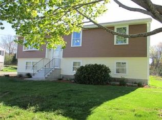 42 Valley St, Salem, MA 01970