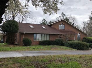 1575 Red Fox Rd, Tryon, NC 28782