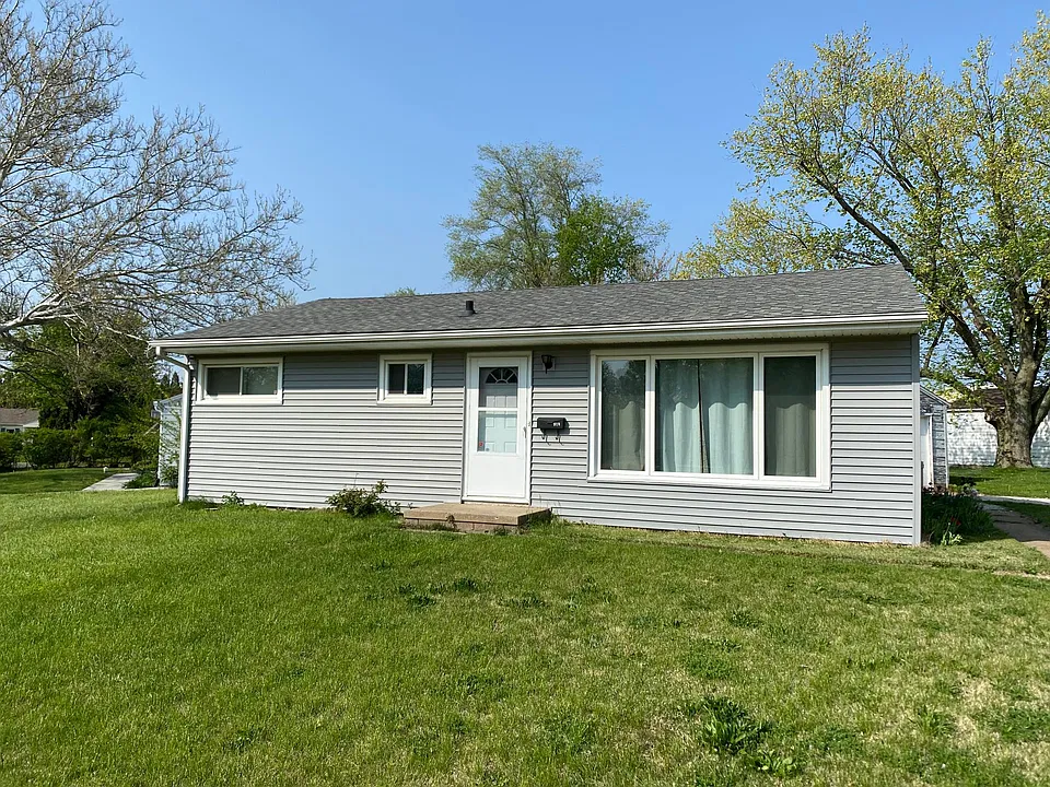 919 W Ridgemont Rd