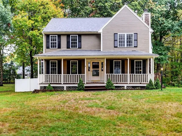 165 King James Blvd, Taunton, MA 02780