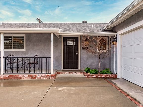 3rd image of 6146 Debs Ave