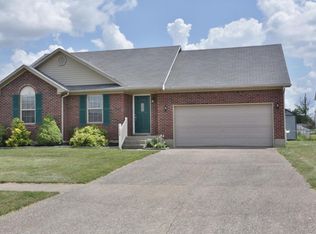 194 Pagoda Ct, Shepherdsville, KY 40165