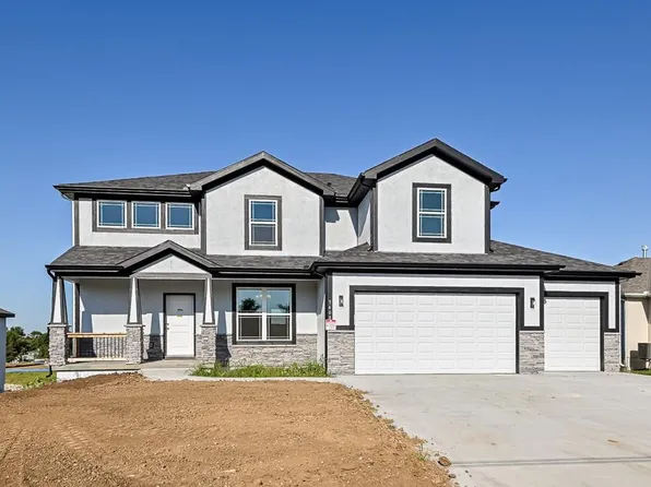 15635 Austin Ct, Basehor, KS 66007