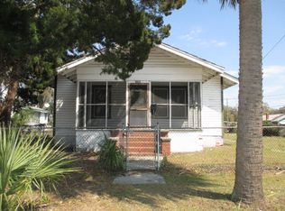 2002 Stonewall St, Brunswick, GA 31520