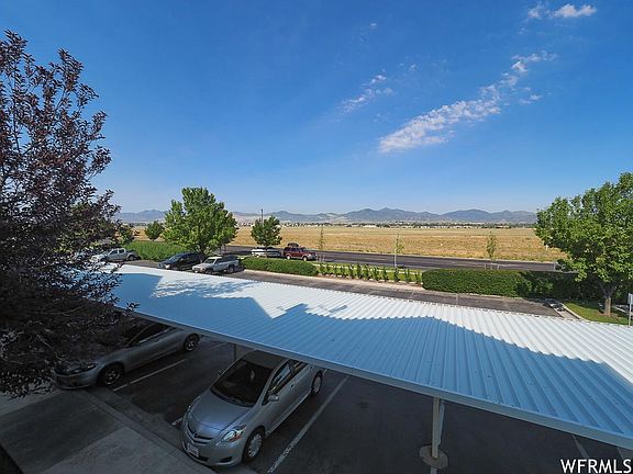 4th image of 6851 Romney Park Dr #G6