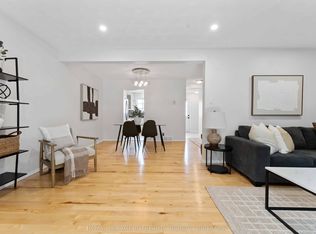 1585 Heron Rd #19, Ottawa, ON K1V 9V1