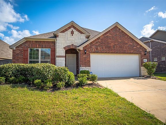 2nd image of 28519 Pleasant Forest Dr
