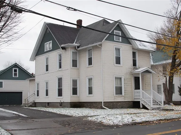 17 State St, Oxford, NY 13830