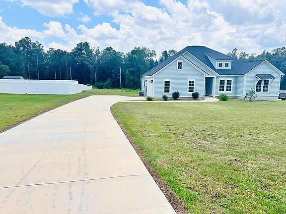 2nd image of 196 Pasco Rd
