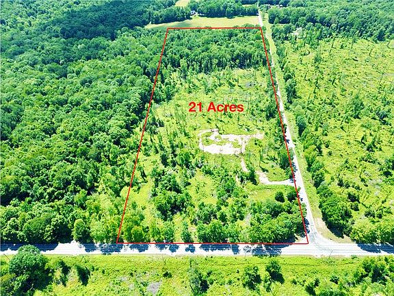 3rd image of 5673 Perry Hwy