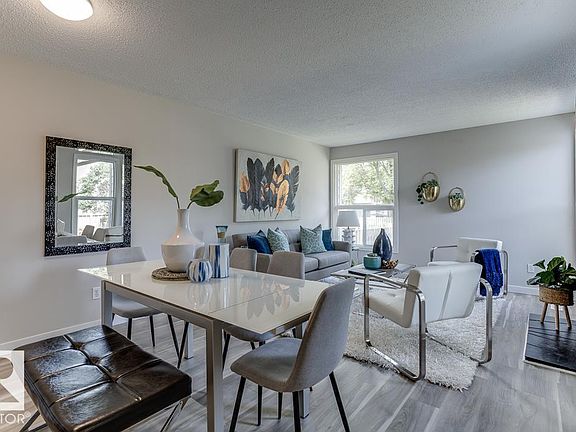 2nd image of 7032 Mill Woods Rd S