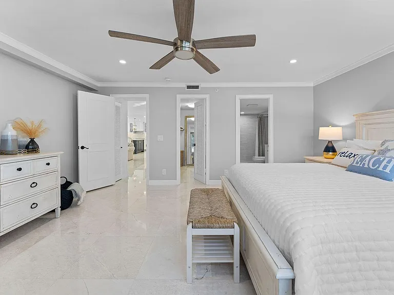 500 Ocean Dr #E-2D — Photo 30