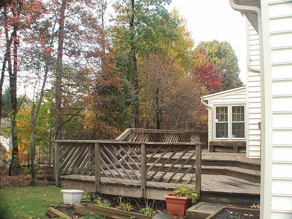 2nd image of 8202 Rainbowview Pl